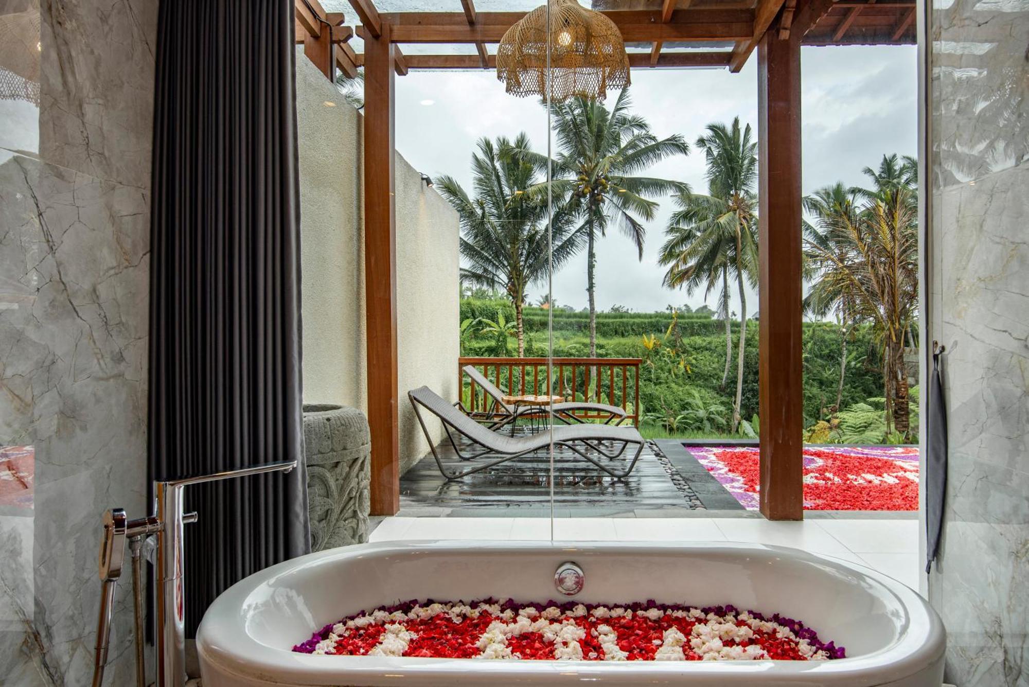 Dewi Kunti Villa Тегаллаланг Экстерьер фото