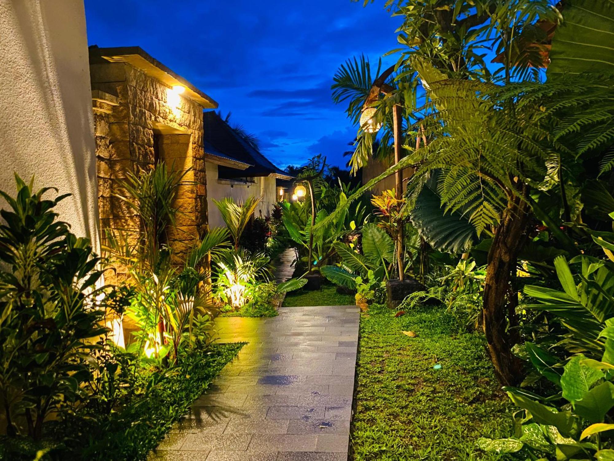 Dewi Kunti Villa Тегаллаланг Экстерьер фото