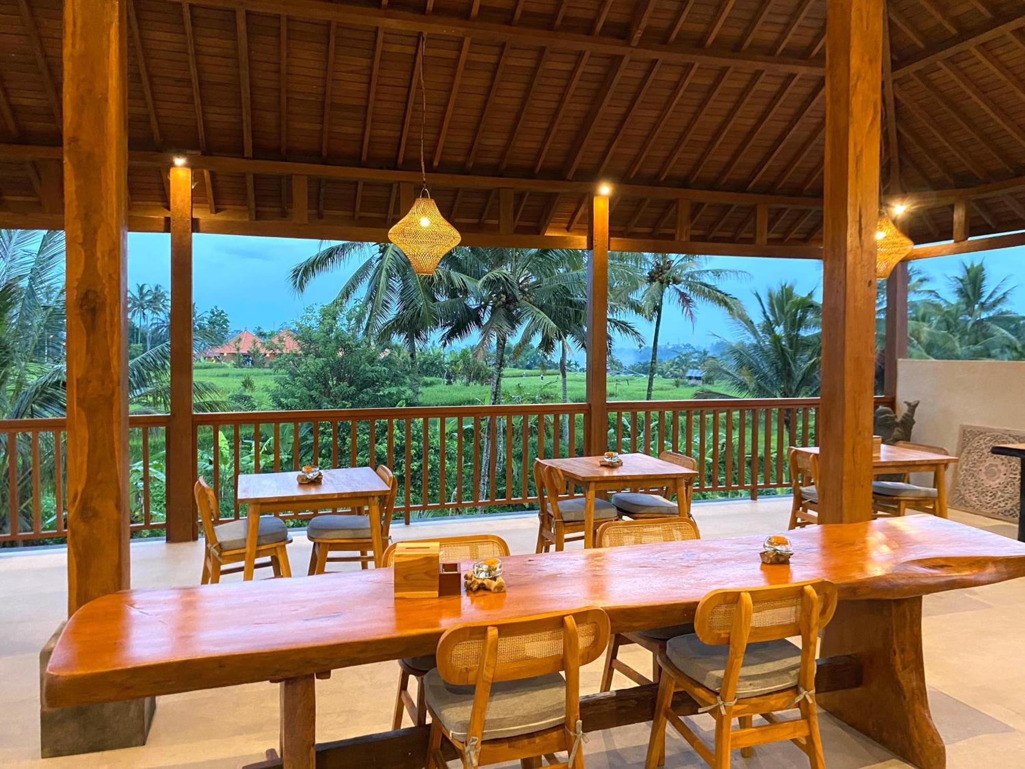 Dewi Kunti Villa Тегаллаланг Экстерьер фото