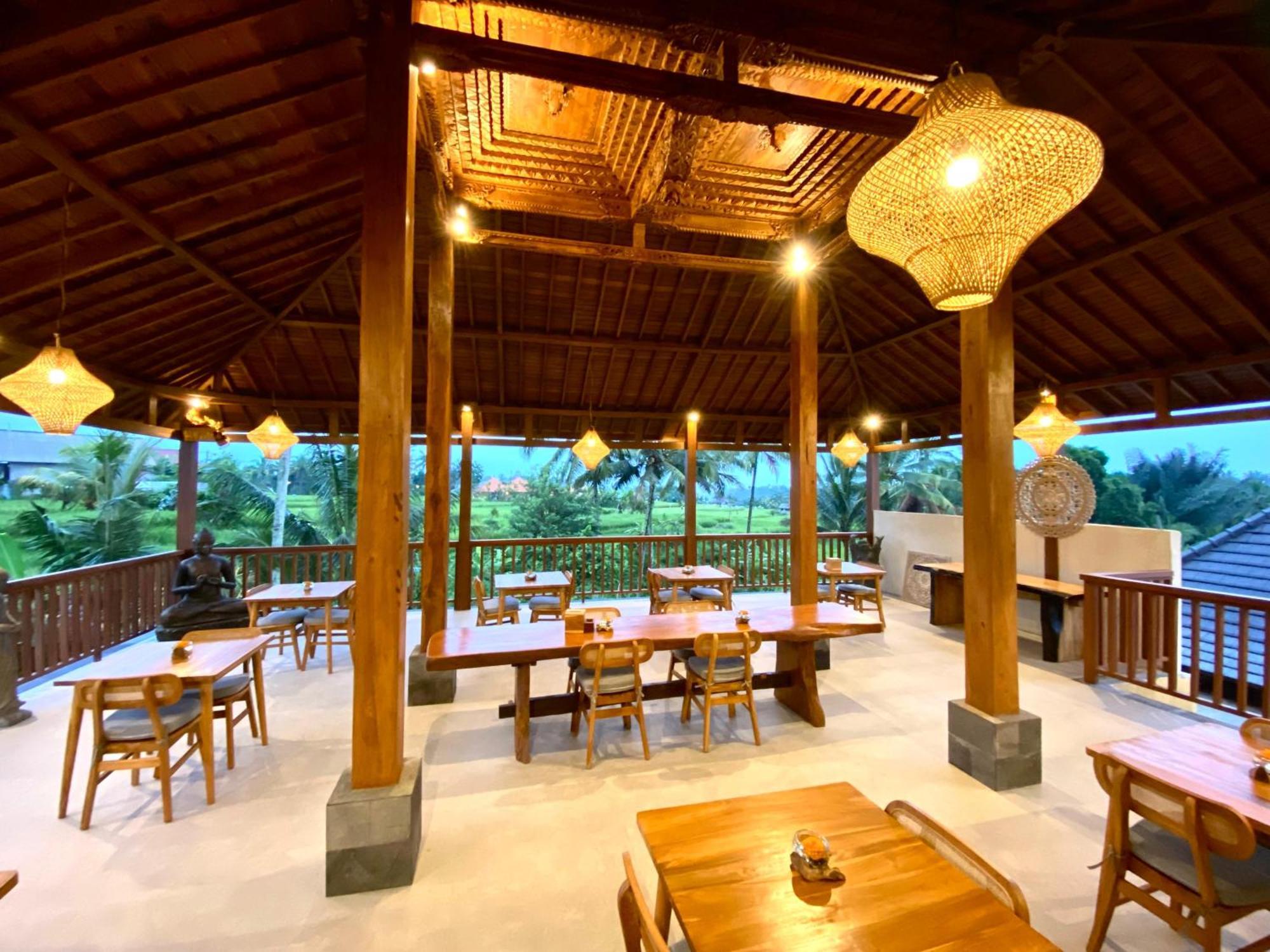 Dewi Kunti Villa Тегаллаланг Экстерьер фото